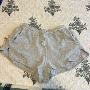 Brandy Melville shorts